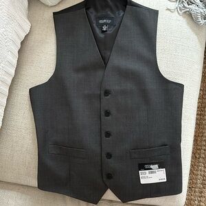 Awearness Kenneth Cole Gray Vest size Small